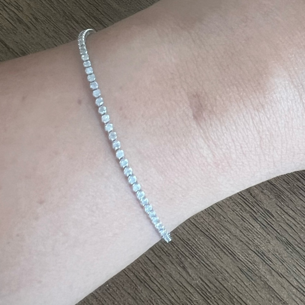 18k solid white gold tennis bracelet with 1ct natural diamond